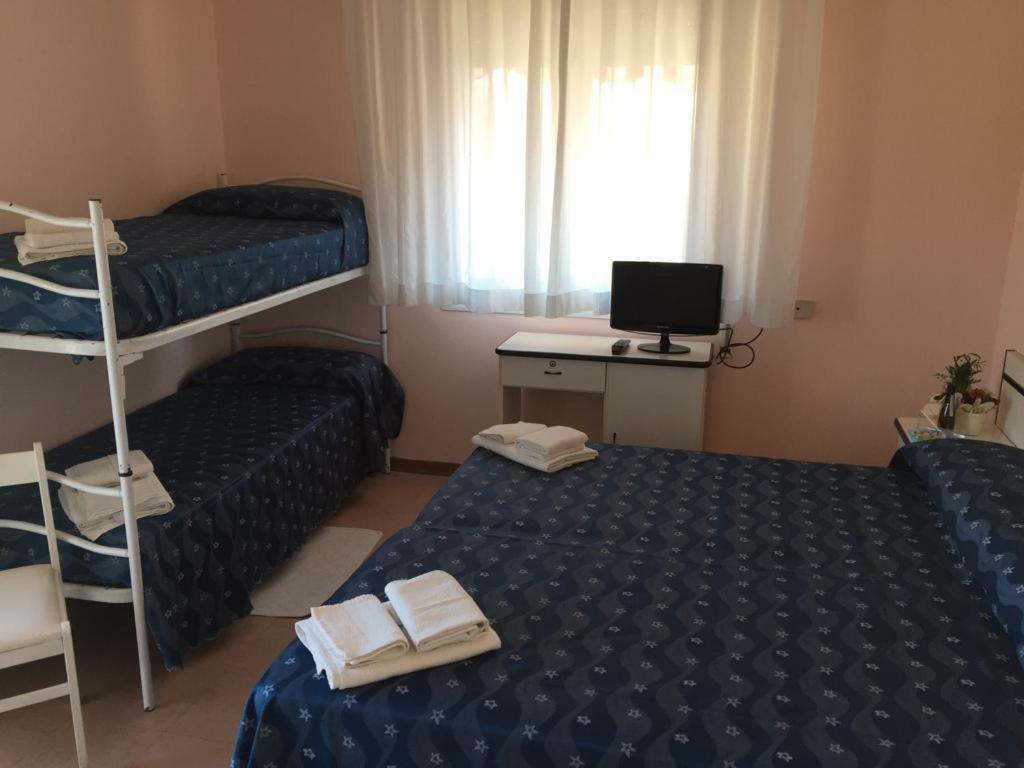 Hotel Ville De Paris Riccione Zewnętrze zdjęcie