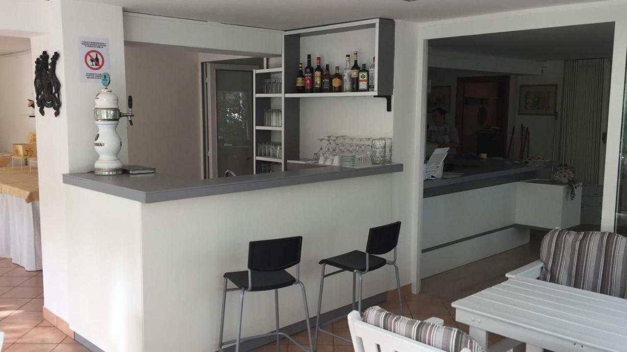 Hotel Ville De Paris Riccione Zewnętrze zdjęcie